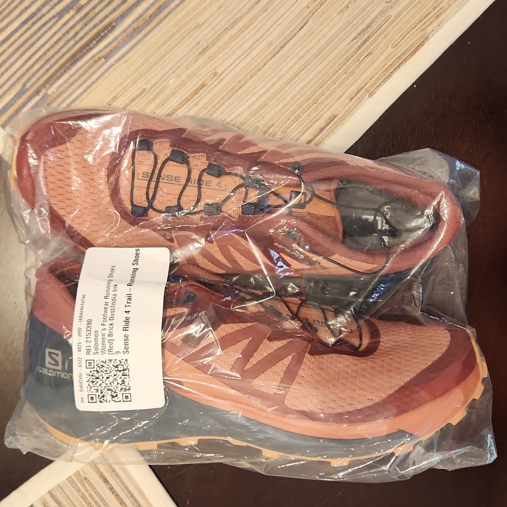 Sense Ride 4, size 9